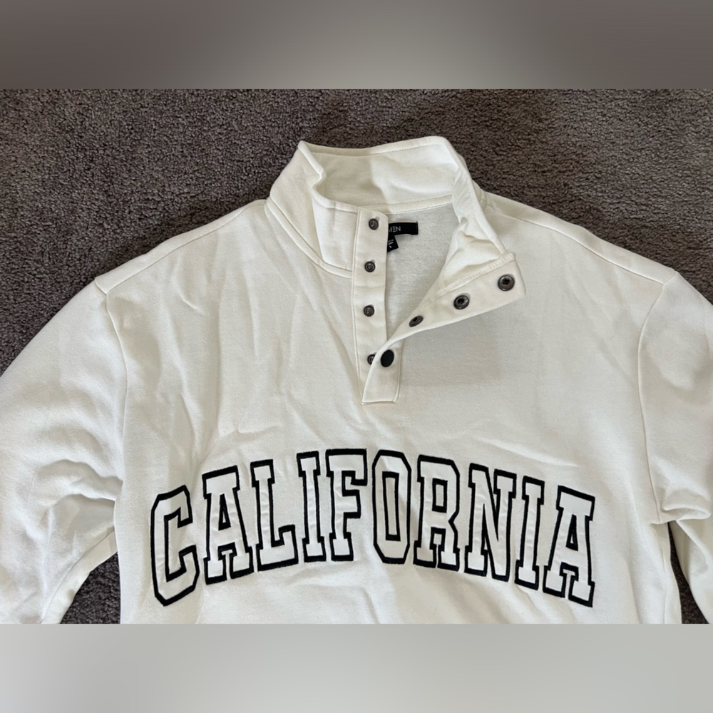 Half button sweatshirt - Picture 4 of 7